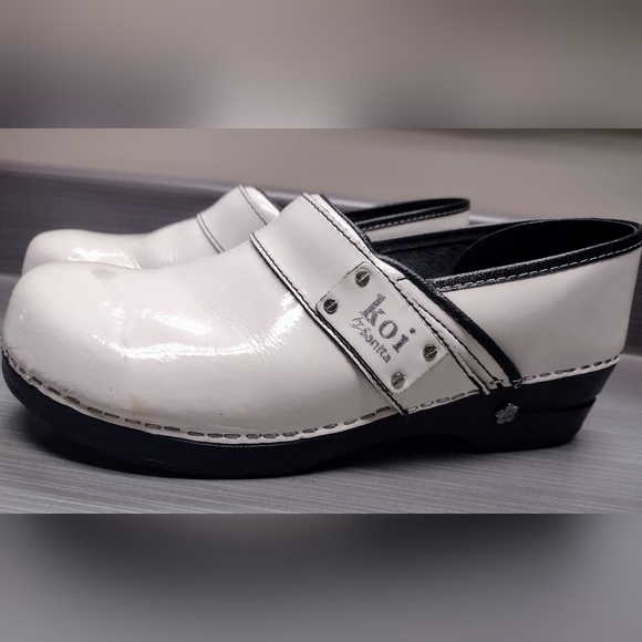 Koi by Sanita Clogs Work Comfort Slip-on Shoes White Patent Leather Size 42/10 - Picture 2 of 14